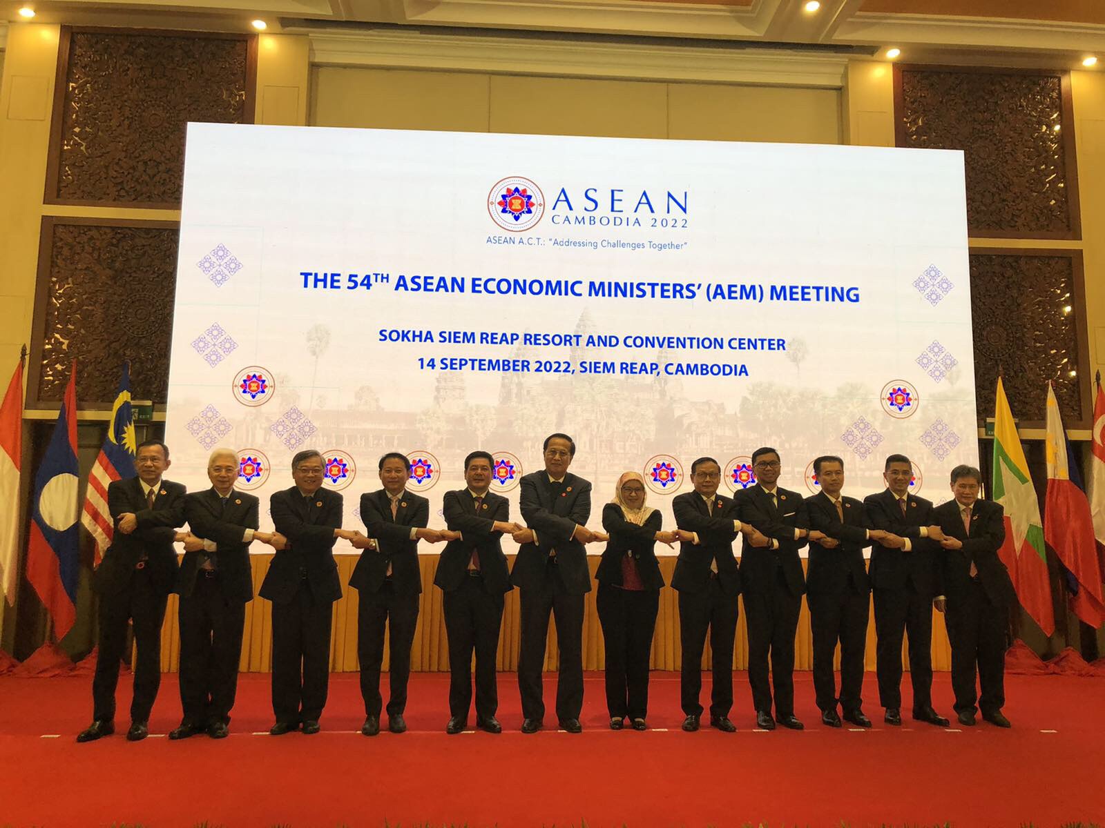 Hội nghị Bộ trưởng Hiệp định RCEP và các Hội nghị tham vấn cấp Bộ trưởng kinh tế giữa Asean và