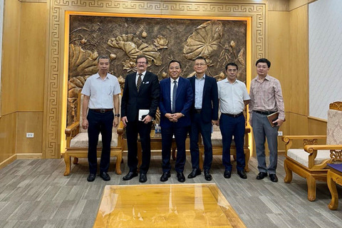Deputy Minister Nguyen Hoang Long receives Ambassador of Finland to Vietnam