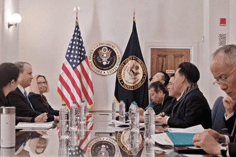 Vietnam - US: Boost exchanges to advance bilateral economic and trade ties