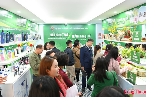 Prime Minister orders stronger crackdown on counterfeit goods, industrial property rights infringements