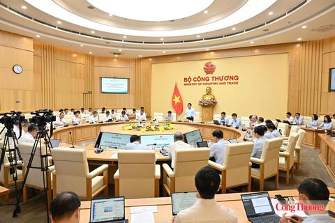 Ministry of Industry and Trade steps up measures to ensure electricity supply for socio-economic development