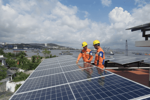 Rooftop solar power gains momentum across Quang Ninh