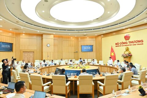 Ministry of Industry and Trade holds second meeting of drafting committee for formulation of Law on Key Industries