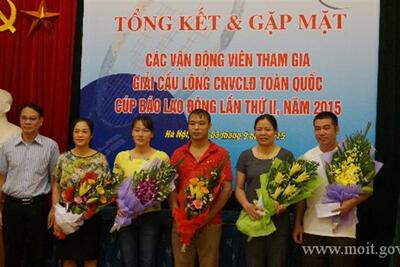 Công đoàn Công Thương Việt Nam gặp mặt các vận động viên tham gia Giải cầu lông CNVCLĐ cúp Báo Lao động lần thứ II