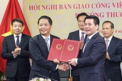 Hội nghị bàn giao công việc của Bộ trưởng Bộ Công Thương