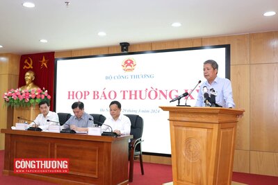 cac-dia-phuong-tiep-tuc-cap-nhat-danh-muc-du-an-sau-khi-ke-hoach-thuc-hien-quy-hoach-dien-viii-duoc-phe-duyet_6606ddf2dfbf7_71280