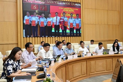 Các đại biểu tham dự hội nghị