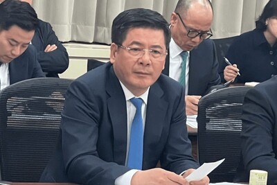 Bộ trưởng Nguyễn Hồng Diên phát biểu tại buổi làm việc
