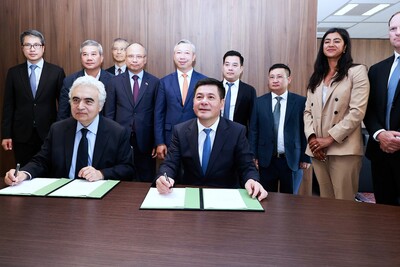 Ngay sau buổi làm việc, Bộ trưởng Nguyễn Hồng Diên và Ngài Fatih Birol - Giám đốc điều hành Cơ quan Năng lượng quốc tế (IEA) đã ký kết biên bản hợp tác toàn diện và bao trùm trong lĩnh vực năng lượng với 7 nội dung hợp tác