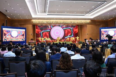 Lễ công bố Bộ chỉ số đánh giá kết quả thực hiện các Hiệp định thương mại tự do của các địa phương - FTA Index năm 2024 được mở đầu với màn trống hội hào hùng