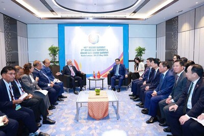 Thủ tướng Phạm Minh Chính gặp Thủ tướng Lào chiều ngày 26/5