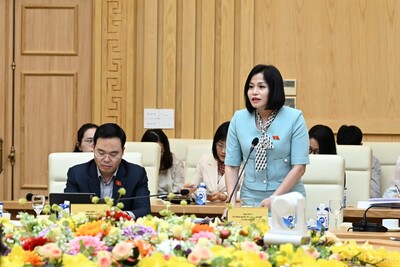 Bà Thái Quỳnh Mai Dung - Ủy ban Quốc phòng, An ninh và Đối ngoại của Quốc hội