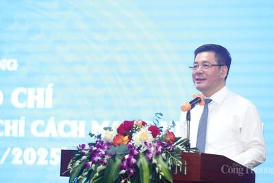 Phát biểu tại buổi gặp, Bộ trưởng Bộ Công Thương Nguyễn Hồng Diên khẳng định, báo chí ngành Công Thương qua các thời kỳ đã không ngừng lớn mạnh cả về quy mô và chất lượng, đạt được nhiều thành tích quan trọng, đóng góp tích cực vào sự phát triển của ngành và đất nước.