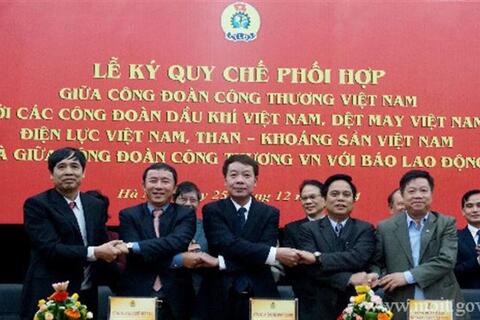 Ký kết Quy chế phối hợp giữa Công đoàn Công Thương Việt Nam với Công đoàn trong cùng Bộ