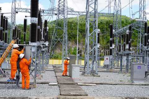 Tập đoàn Điện lực Việt Nam đáp ứng yêu cầu cung cấp điện trong tháng 8