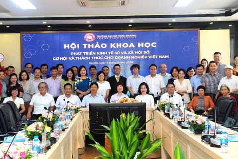 Hội thảo khoa học “Phát triển Kinh tế số và xã hội số: Cơ hội và thách thức cho doanh nghiệp Việt Nam”