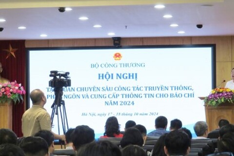 Bộ Công Thương tổ chức Hội nghị tập huấn chuyên sâu công tác truyền thông năm 2024