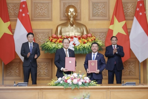 Việt Nam - Singapore tăng cường hợp tác thương mại, công nghiệp, năng lượng song phương