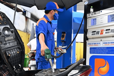 Thông tin về việc điều hành giá xăng dầu ngày 12/6/2025