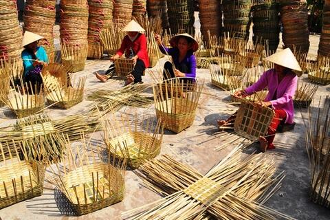 Tìm đối tác cung cấp thông tin và giá dịch vụ tổ chức sự kiện và tư vấn