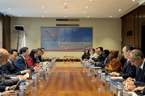 Thứ trưởng Bộ Công Thương Nguyễn Sinh Nhật Tân gặp Tổng Giám đốc WTO Ngozi Okonjo-Iweala