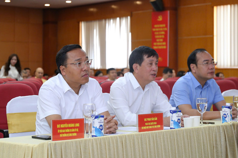 Các tổ chức đảng thuộc Đảng bộ Bộ Công Thương tham dự Hội nghị toàn quốc quán triệt 4 Nghị quyết của Bộ Chính trị