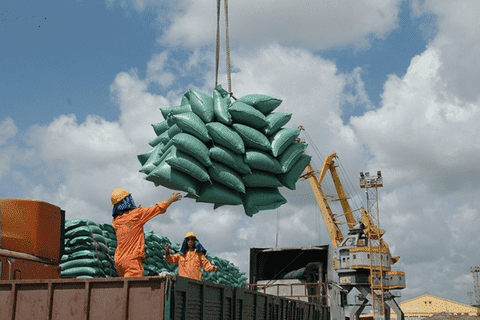 Công điện của Bộ Công Thương về tăng cường ổn định thị trường gạo