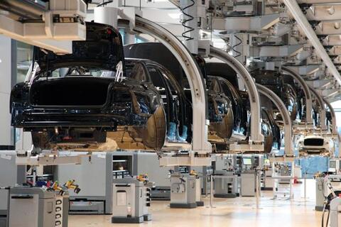 Ngành công nghiệp của Tây Ban Nha: Góp phần hỗ trợ 70% kim ngạch xuất khẩu hàng hóa