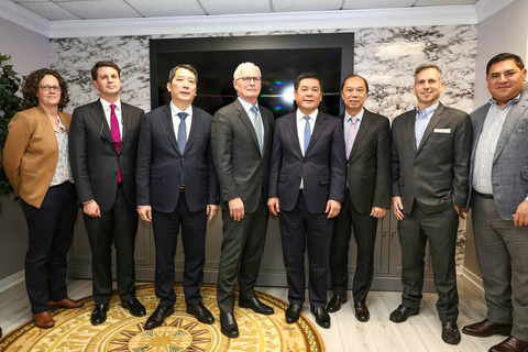 Bộ trưởng Nguyễn Hồng Diên làm việc với Hiệp hội Công nghiệp bán dẫn Hoa Kỳ