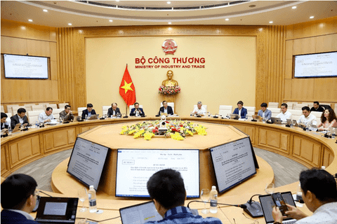 Họp tổ soạn thảo quy định về lộ trình, nguyên tắc hoạt động, cơ cấu ngành điện và các điều kiện để hình thành và phát triển các cấp độ thị trường cạnh tranh tại Việt Nam