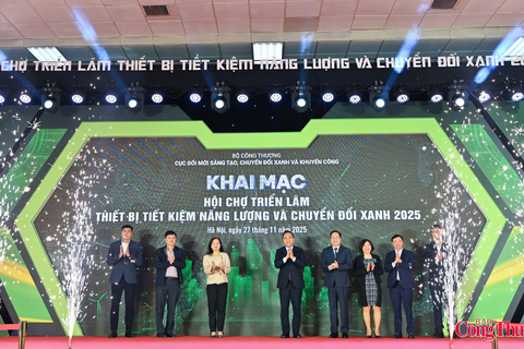 Khai mạc Hội chợ Triển lãm thiết bị tiết kiệm năng lượng và chuyển đổi xanh