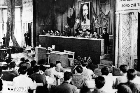 Đại hội đại biểu toàn quốc lần thứ II của Đảng: Kháng chiến, kiến quốc