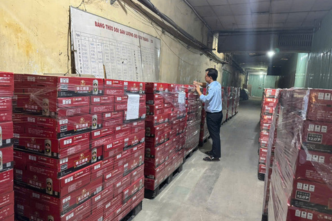 Phát hiện hơn 3.200 thùng bia ngoại không rõ nguồn gốc tại TP. Hồ Chí Minh