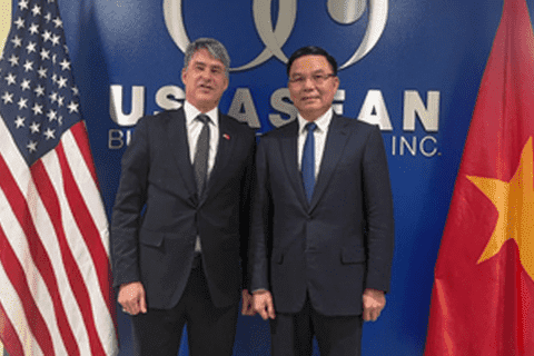 Quyền Bộ trưởng Bộ Công Thương Lê Mạnh Hùng dự tọa đàm với Hội đồng Kinh doanh Hoa Kỳ - ASEAN (USABC): Định hình khuôn khổ hợp tác kinh tế - thương mại Việt Nam - Hoa Kỳ ổn định, dài hạn và có thể dự báo