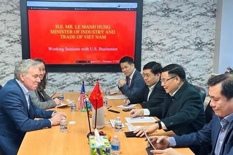 Quyền Bộ trưởng Bộ Công Thương Lê Mạnh Hùng tiếp Tổng Giám đốc điều hành Tập đoàn AES bên lề Vòng đàm phán thứ 6 Hiệp định Thương mại đối ứng công bằng và cân bằng Việt Nam – Hoa Kỳ