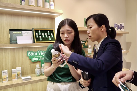 Khai mạc Không gian trưng bày, livestream “Sức sống hàng Việt” lần thứ 2 năm 2026