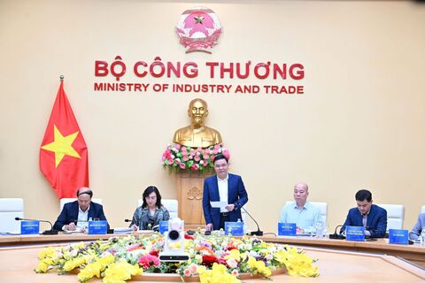 Giao ban xúc tiến thương mại tháng 3: Tìm giải pháp thúc đẩy xuất nhập khẩu