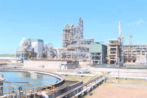 Bộ Công Thương nỗ lực ổn định thị trường xăng dầu trước biến động toàn cầu