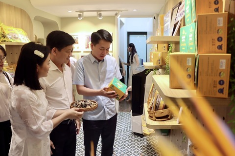 Khai mạc Chương trình ‘Sức sống hàng Việt’ số 5