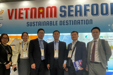 Thương vụ Việt Nam tại Tây Ban Nha khẳng định vai trò “đầu mối chiến lược” tại Seafood Expo Global 2026