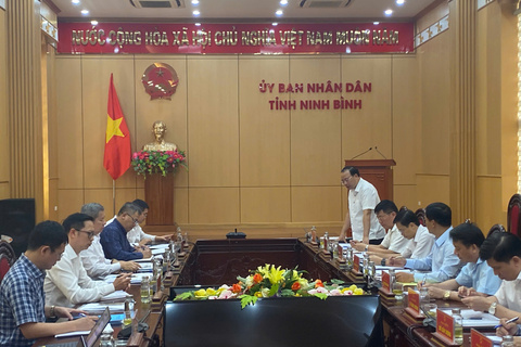 Thứ trưởng Nguyễn Hoàng Long làm việc với tỉnh Ninh Bình về Quy hoạch điện VIII điều chỉnh