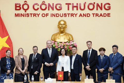 Thứ trưởng Phan Thị Thắng làm việc với Thứ trưởng phụ trách thương mại quốc tế Bộ Ngoại giao Phần Lan