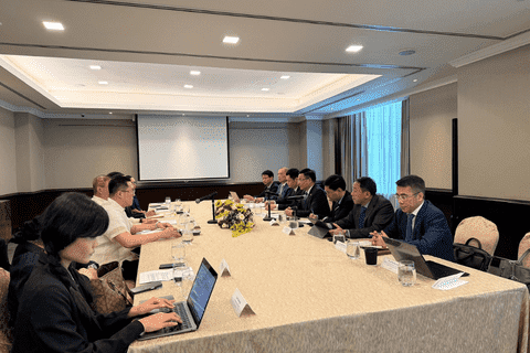 Bộ trưởng Lê Mạnh Hùng làm việc với Bộ trưởng Bộ Nông nghiệp Philippines thúc đẩy hợp tác thương mại gạo và an ninh lương thực