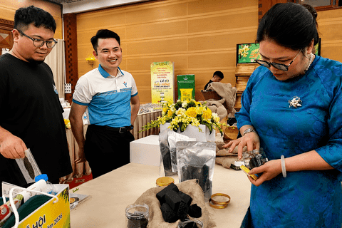 Từ vỏ sầu riêng đến than sinh học: Hướng đi của kinh tế tuần hoàn