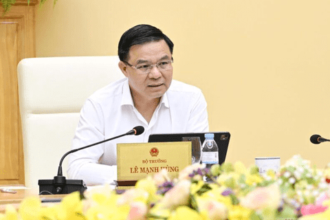 Bộ trưởng Lê Mạnh Hùng làm Trưởng Ban Chỉ đạo các Hội chợ Quốc gia