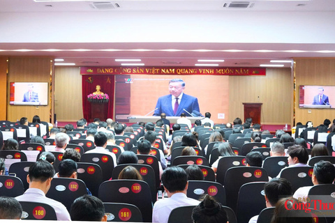 Đảng bộ Bộ Công Thương học tập, quán triệt, triển khai một số Nghị quyết, Chỉ thị của Bộ Chính trị