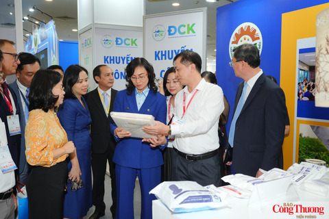 Kết nối thị trường cho sản phẩm công nghiệp nông thôn tiêu biểu