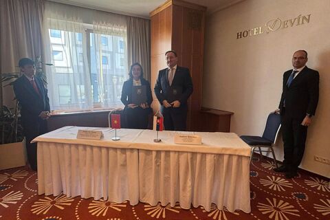Khóa họp lần thứ III Ủy ban Liên chính phủ Việt Nam - Cộng hòa Slovakia