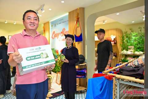 Các địa phương tìm giải pháp mở rộng đầu ra cho sản phẩm vùng dân tộc thiểu số