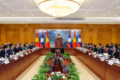 Bộ trưởng Lê Mạnh Hùng tháp tùng Thủ tướng Chính phủ thăm chính thức Lào và Campuchia, thúc đẩy hợp tác kinh tế, thương mại và năng lượng